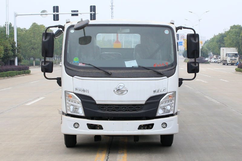 東風柳汽- L2勾臂套臂垃圾車(chē)-可上藍(lán)牌 6方生(shēng)活垃圾箱 建築垃圾箱