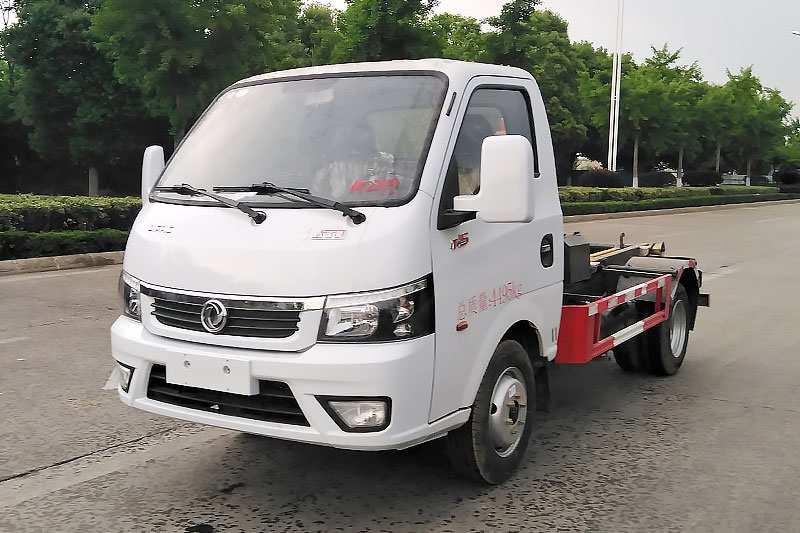 東風途逸勾臂垃圾車(chē) 3方生(shēng)活垃圾箱